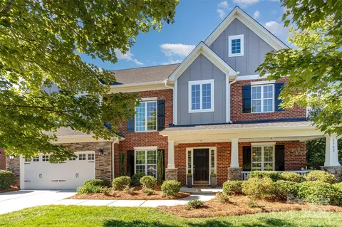 8500 Fairgreen Ave, Waxhaw, NC 28173