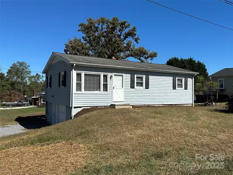 2451 Us Highway 70 Hwy, Connelly Springs, NC 28612