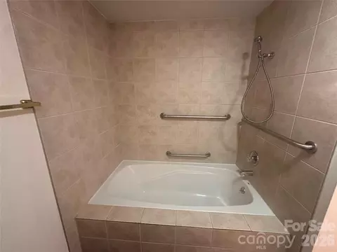 Bath - 12087 Traphill Rd, Traphill, NC 28685 photo 3 of 5