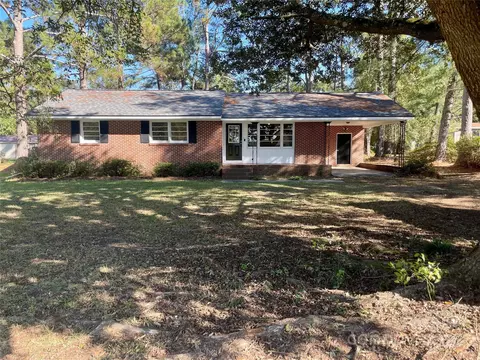 1048 Tec Rd, Cheraw, SC 29520
