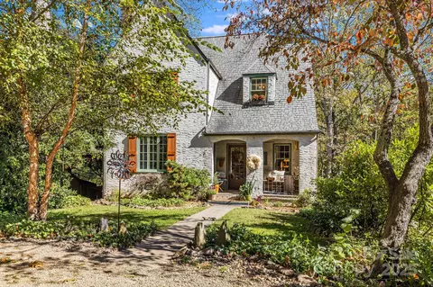 25 Normandy Rd, Asheville, NC 28803