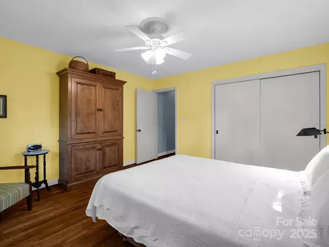 Bedroom - 821 Warrior Dr, Tryon, NC 28782 photo 4 of 6