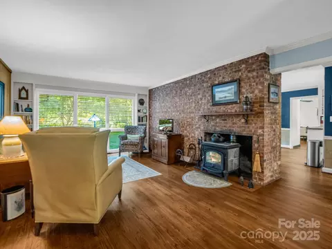 Living - 821 Warrior Dr, Tryon, NC 28782 photo 2 of 5