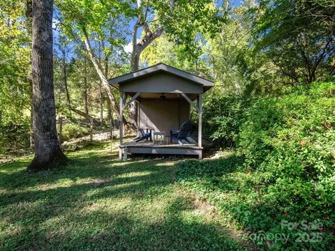 Exterior - 821 Warrior Dr, Tryon, NC 28782 photo 6 of 16