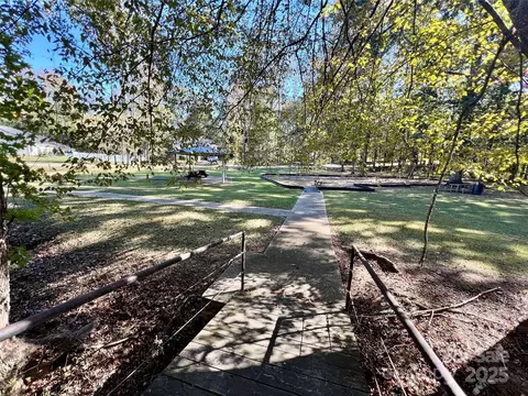 000 Riveroaks Ln, Lancaster, SC 29720 photo 11