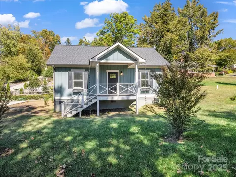1112 Old Us 70 Hwy, Black Mountain, NC 28711