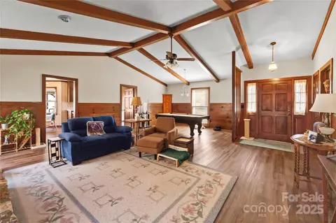 3614 Mckee Rd, Charlotte, NC 28270