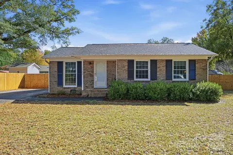 19404 Center St, Cornelius, NC 28031