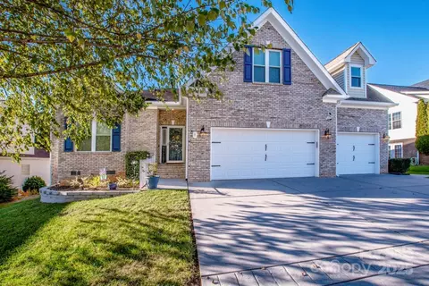 132 Quail Haven Dr, Troutman, NC 28166