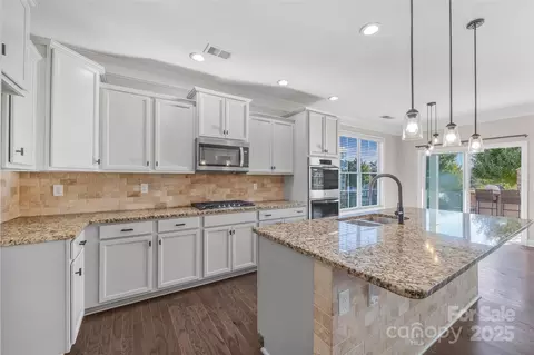 1132 Jack Pine 79 Rd #79, Lake Wylie, SC 29710 photo 21