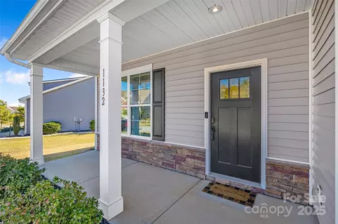 1132 Jack Pine 79 Rd #79, Lake Wylie, SC 29710 photo 3