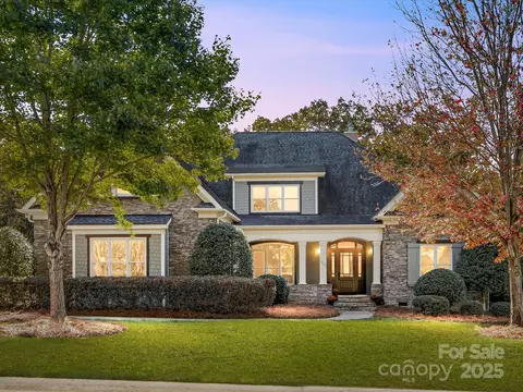1229 Hadley Park Ln, Weddington, NC 28104