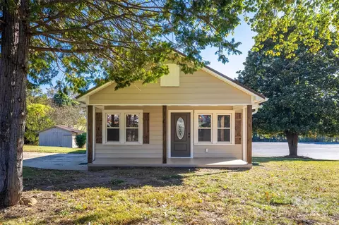 2443 Connelly Springs Rd, Granite Falls, NC 28630