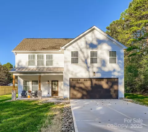 373 Patience Dr, Concord, NC 28025