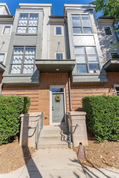 945 7th St, Charlotte, NC 28204