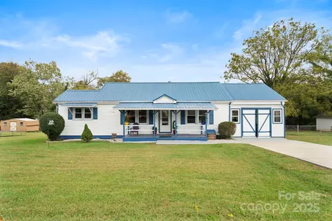 315 21st Sw St SW, Hickory, NC 28602