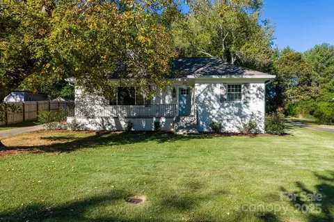 597 12th Ne 23-25 Ave NE #23-25, Hickory, NC 28601