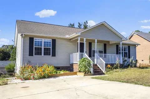 1009 Braxton Dr, Concord, NC 28025