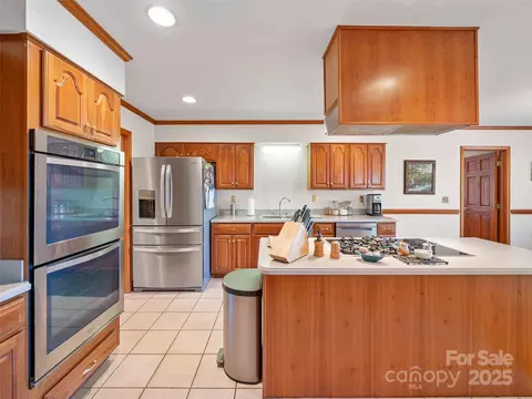 105 Bluebird Ln, Spruce Pine, NC 28777 photo 13