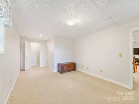 105 Bluebird Ln, Spruce Pine, NC 28777 photo 36
