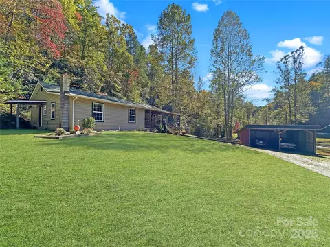 4203 Kirby Mountain Rd, Lenoir, NC 28645