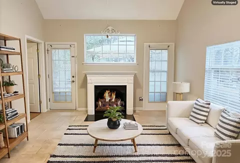8640 Robinson Forest Dr, Charlotte, NC 28277