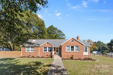 508 Engleside St, Monroe, NC 28110