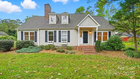 624 12th Nw Ave NW, Hickory, NC 28601