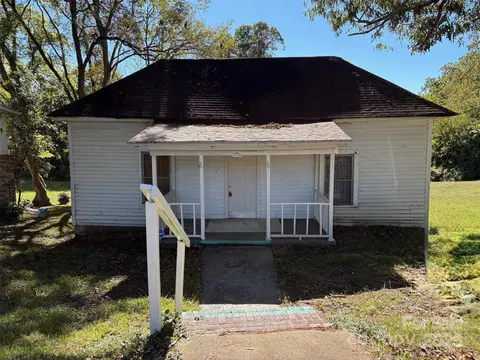 412 N French St, Lancaster, SC 29720