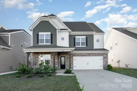 16200 Winfield Hall Dr, Charlotte, NC 28273