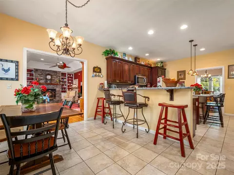 89 Memory Ln, Saluda, NC 28773 photo 14