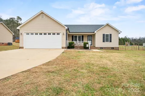 2572 Rock Dam Rd, Lincolnton, NC 28092