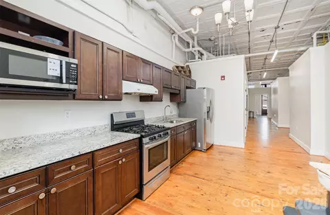 Kitchen - 101 W Main St, Union, SC 29379 photo 3 of 3