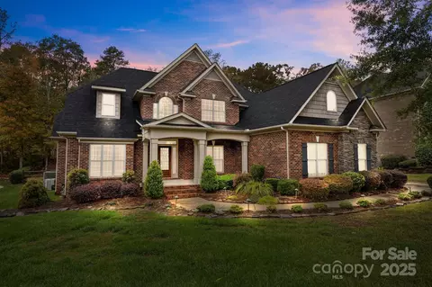 4113 Hoffmeister Dr, Waxhaw, NC 28173