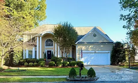 6600 Blue Sky Ln, Charlotte, NC 28269