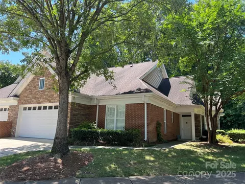 10925 Casetta Dr, Matthews, NC 28105