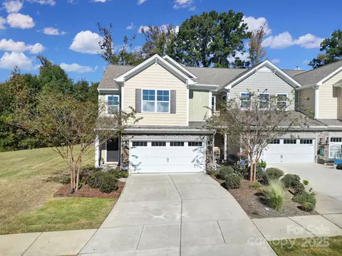 6038 Gribble Ln, Lancaster, SC 29720