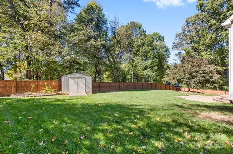 19603 Whilehaven Ct, Cornelius, NC 28031 photo 27