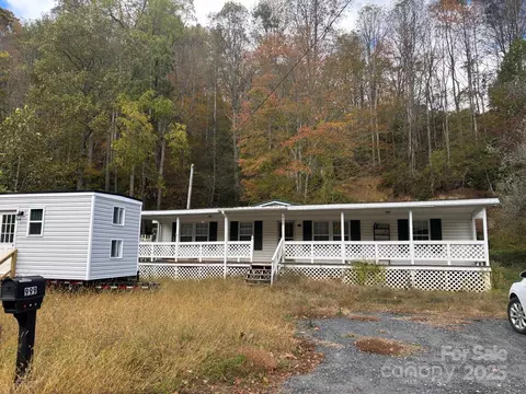 999 Hwy 19e N Hwy N, Newland, NC 28657
