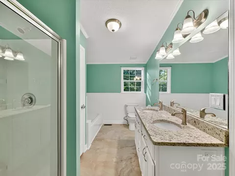 Bath - 511 Bethphage Ln, Monroe, NC 28112 photo 1 of 5