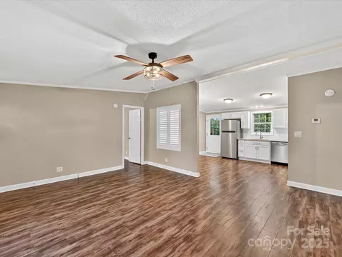 Living - 511 Bethphage Ln, Monroe, NC 28112 photo 2 of 5