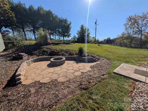 Exterior - 3 Shepherd Rdg, Marshall, NC 28753 photo 5 of 6