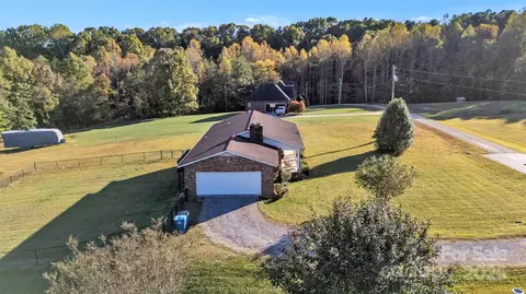 View/Area - 271 Pine Valley Ln, Hiddenite, NC 28636 photo 1 of 6