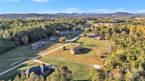 View/Area - 271 Pine Valley Ln, Hiddenite, NC 28636 photo 6 of 6