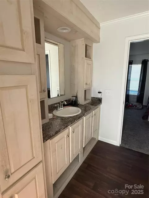 114 Shaw Rd, Harmony, NC 28634 photo 5