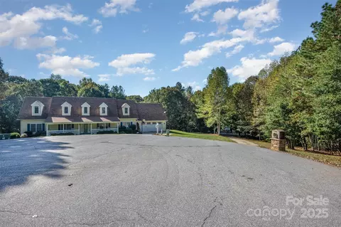 149 Pebble Creek Dr, Stony Point, NC 28678 photo 4