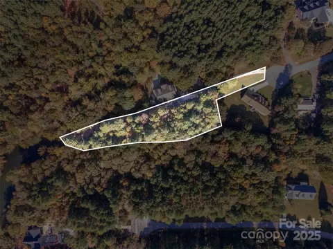 149 Pebble Creek Dr, Stony Point, NC 28678