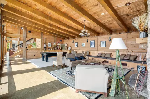 111 Wild Turkey Loop, Marshall, NC 28753 photo 9