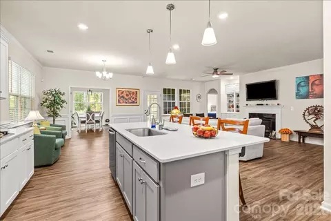 Kitchen - 3130 Windhaven Ln, Tega Cay, SC 29708 photo 3 of 3