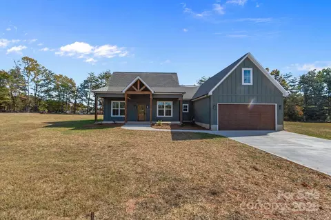 1064 Tom Joye Rd, Clover, SC 29710 photo 2